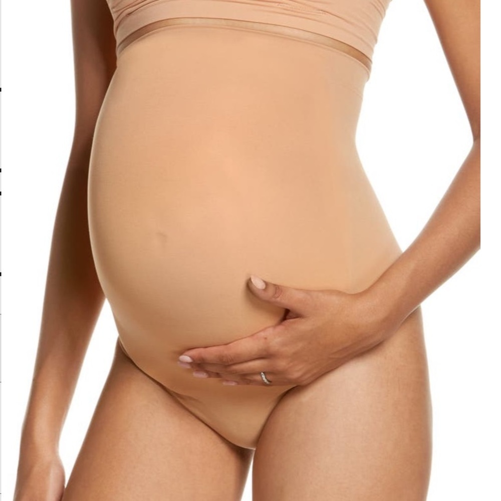 Skims Sculpting High Waist Maternity Briefs (S/M)